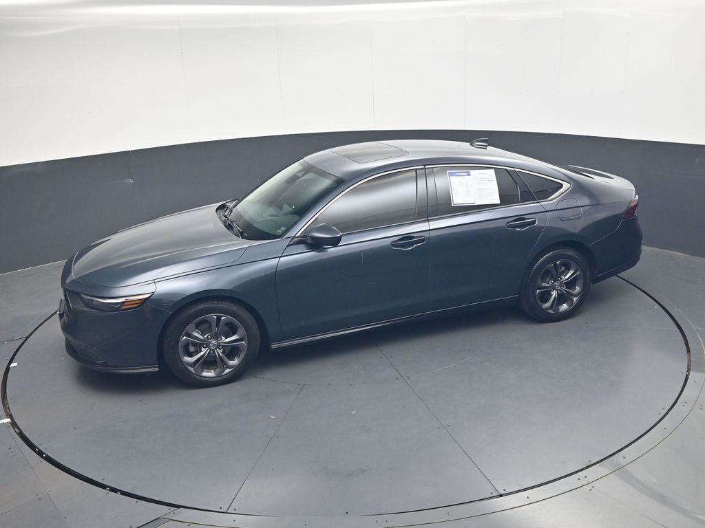 Used 2023  Honda EX image 23