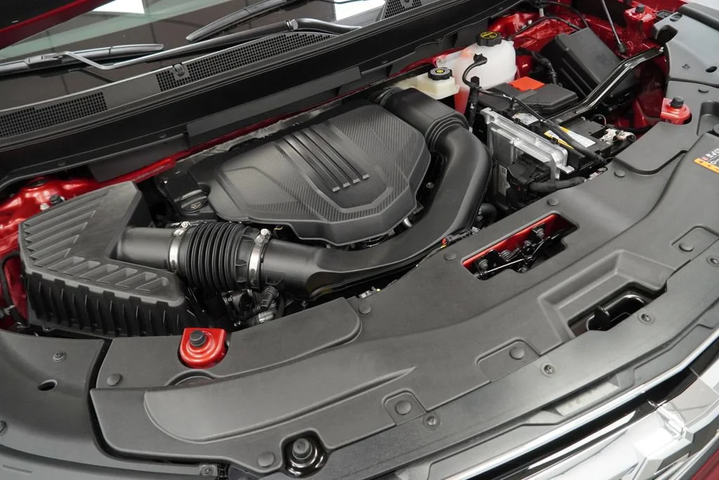 2027 Chevrolet Traverse LT - Photo 40