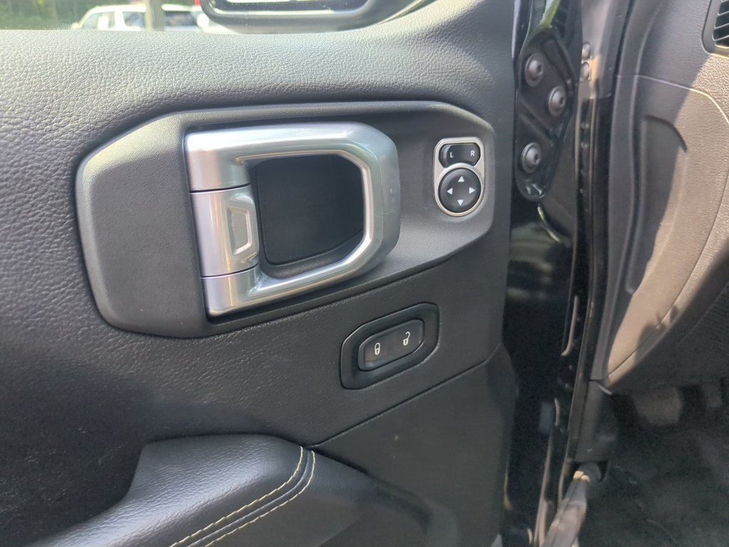 Used 2022 Black Clearcoat Jeep Unlimited Sahara image 12