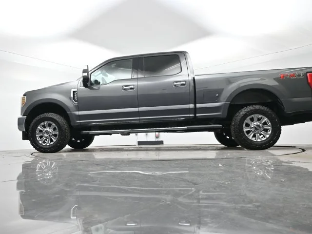 Used 2019 Magnetic Metallic Ford XL image 23
