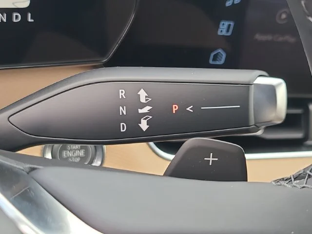New 2027 Polar White Tricoat Chevrolet ACTIV image 34