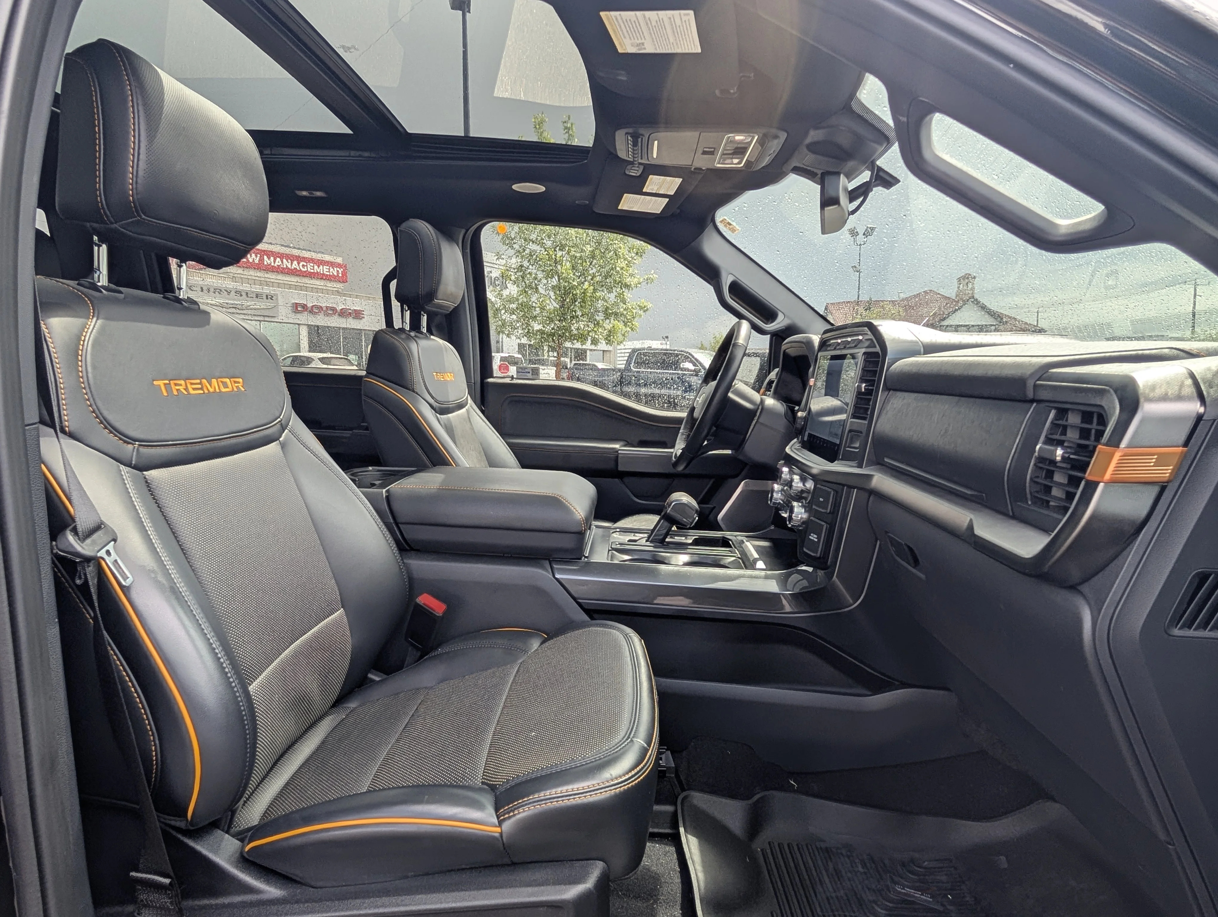Used 2023 Agate Black Metallic Ford Tremor image 24