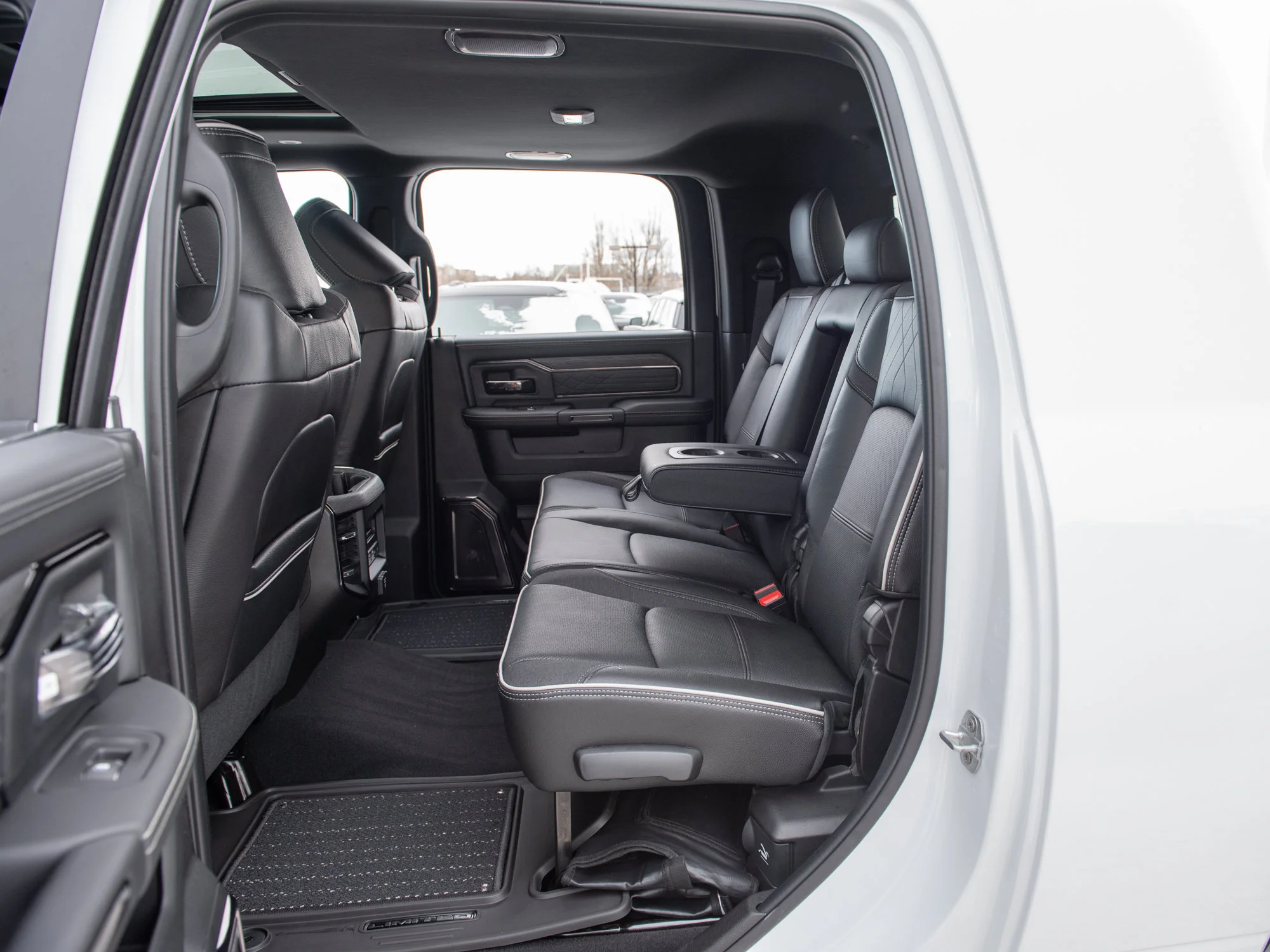 New 2026 White RAM Limited* image 25