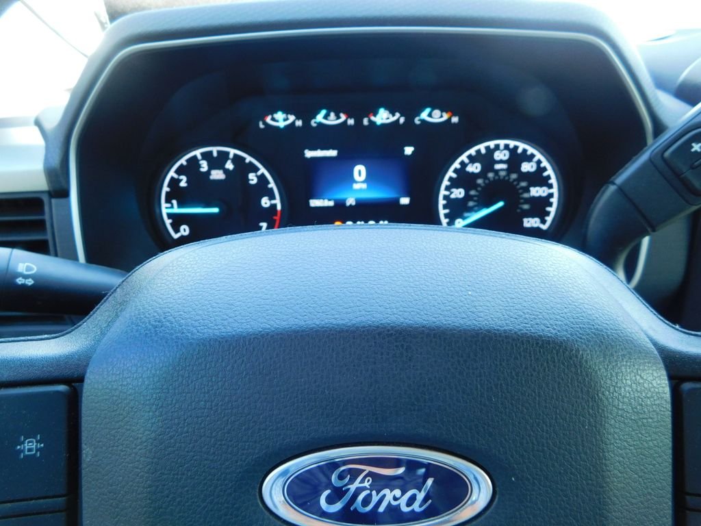Used 2022 White Ford XL image 30