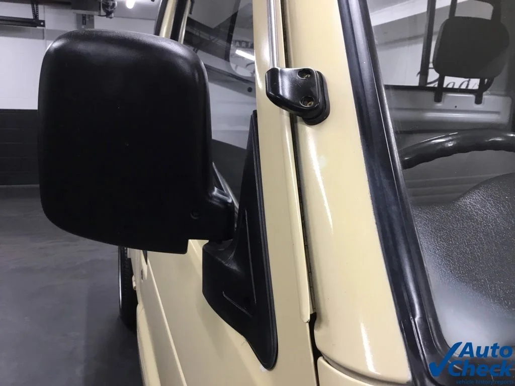 Used 1992 Beige Suzuki 4wd image 16