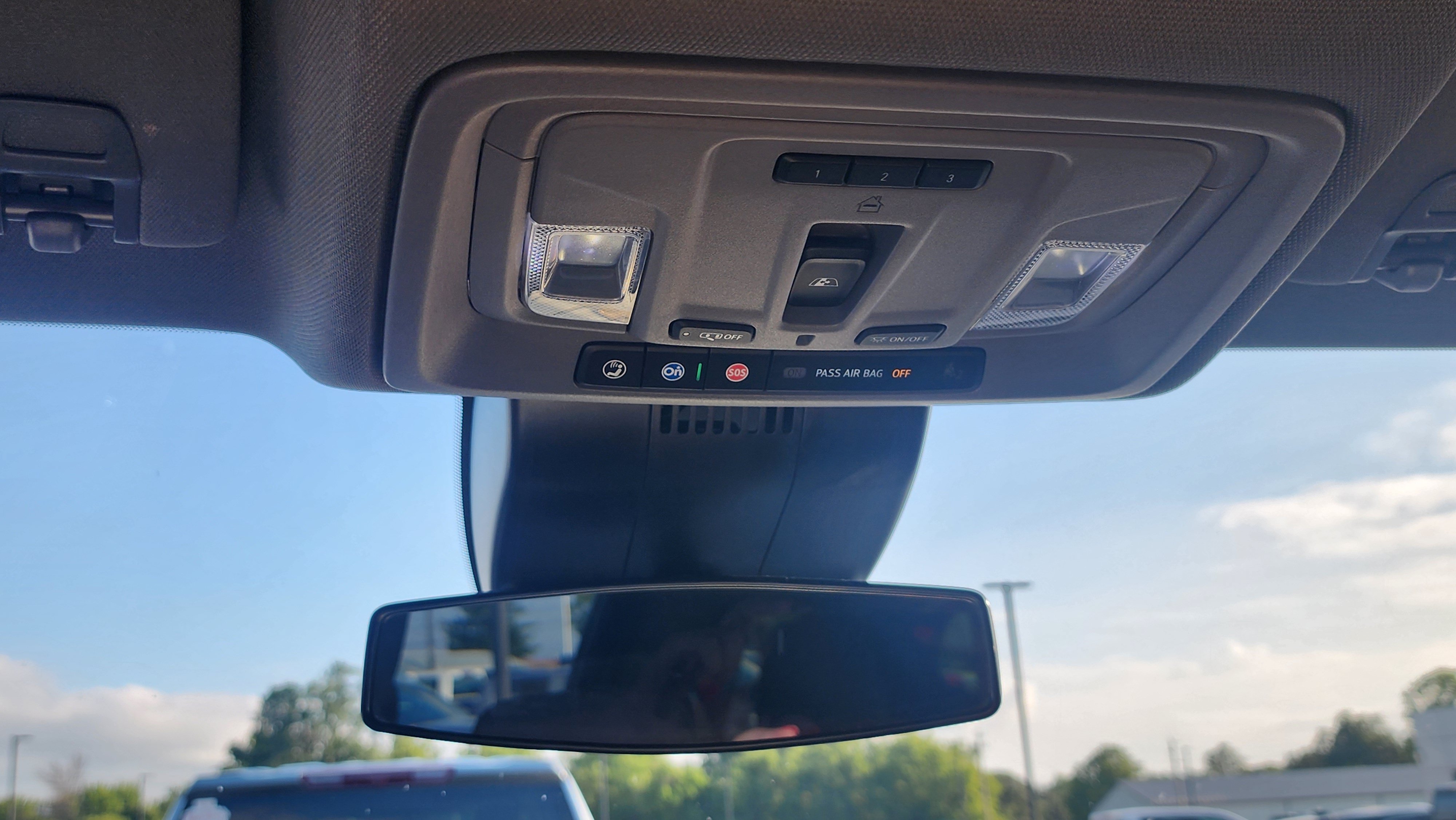 2023 Chevrolet Silverado 1500 LT - Photo 12
