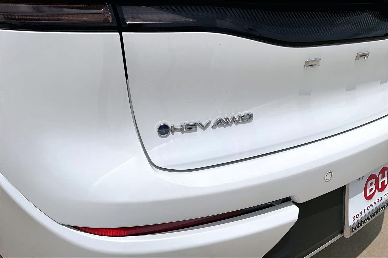 Certified Used 2024 Oxygen White Toyota Limited image 30