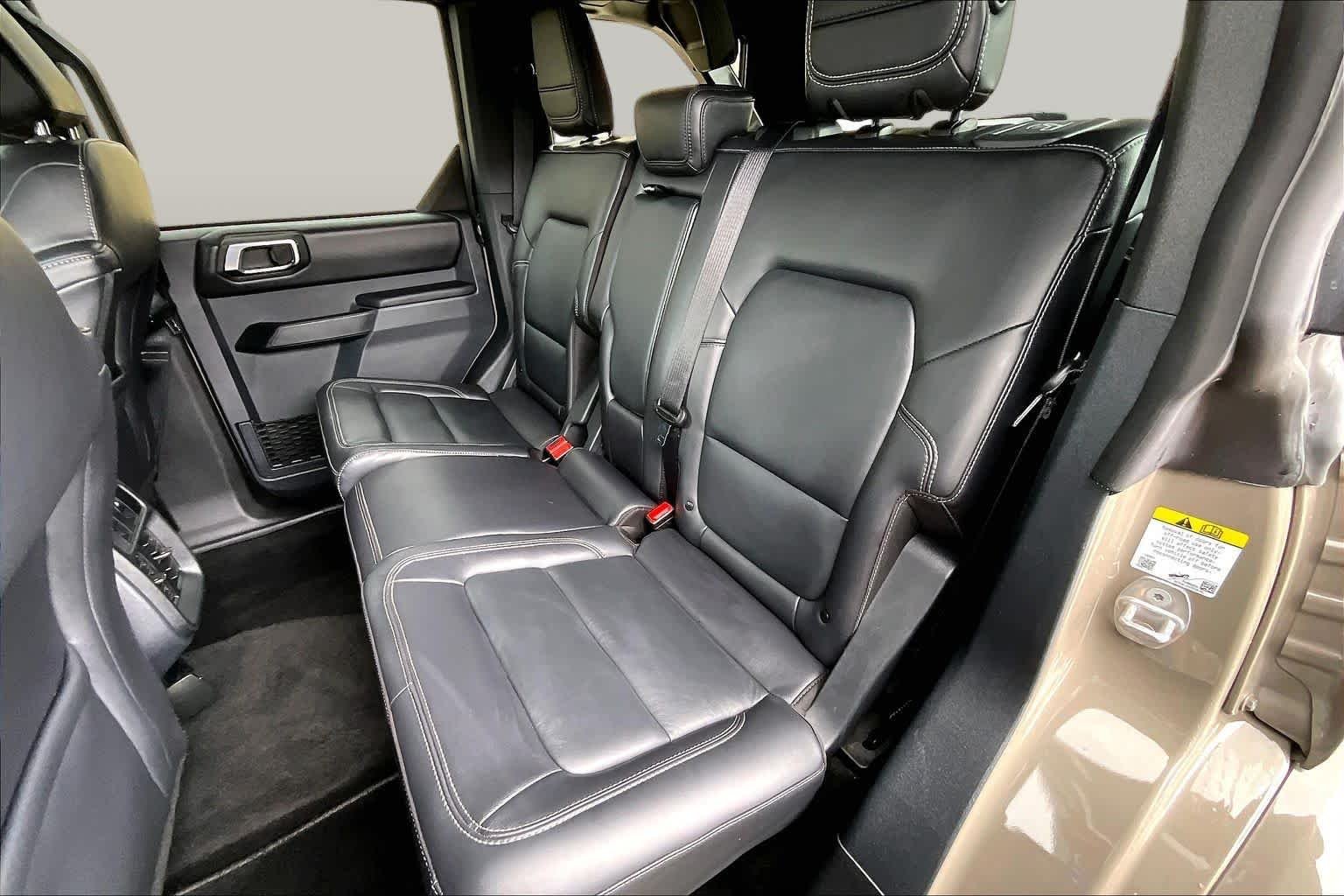 Used 2025 Marsh Gray Ford Outer Banks image 21