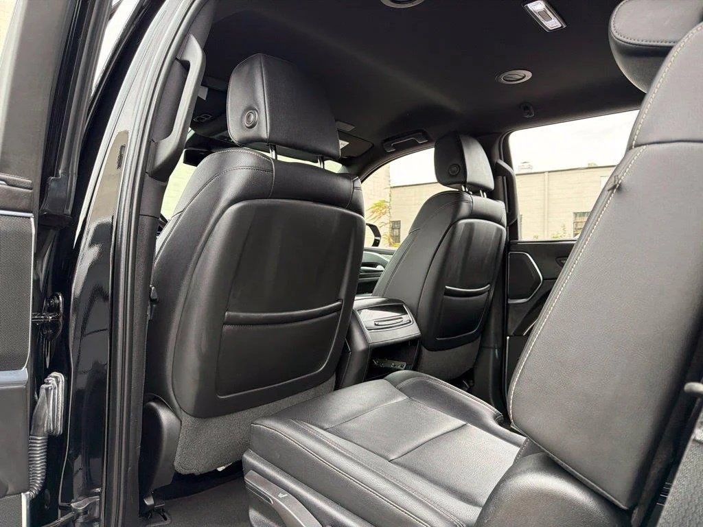 2023 Cadillac Escalade Luxury - Photo 34