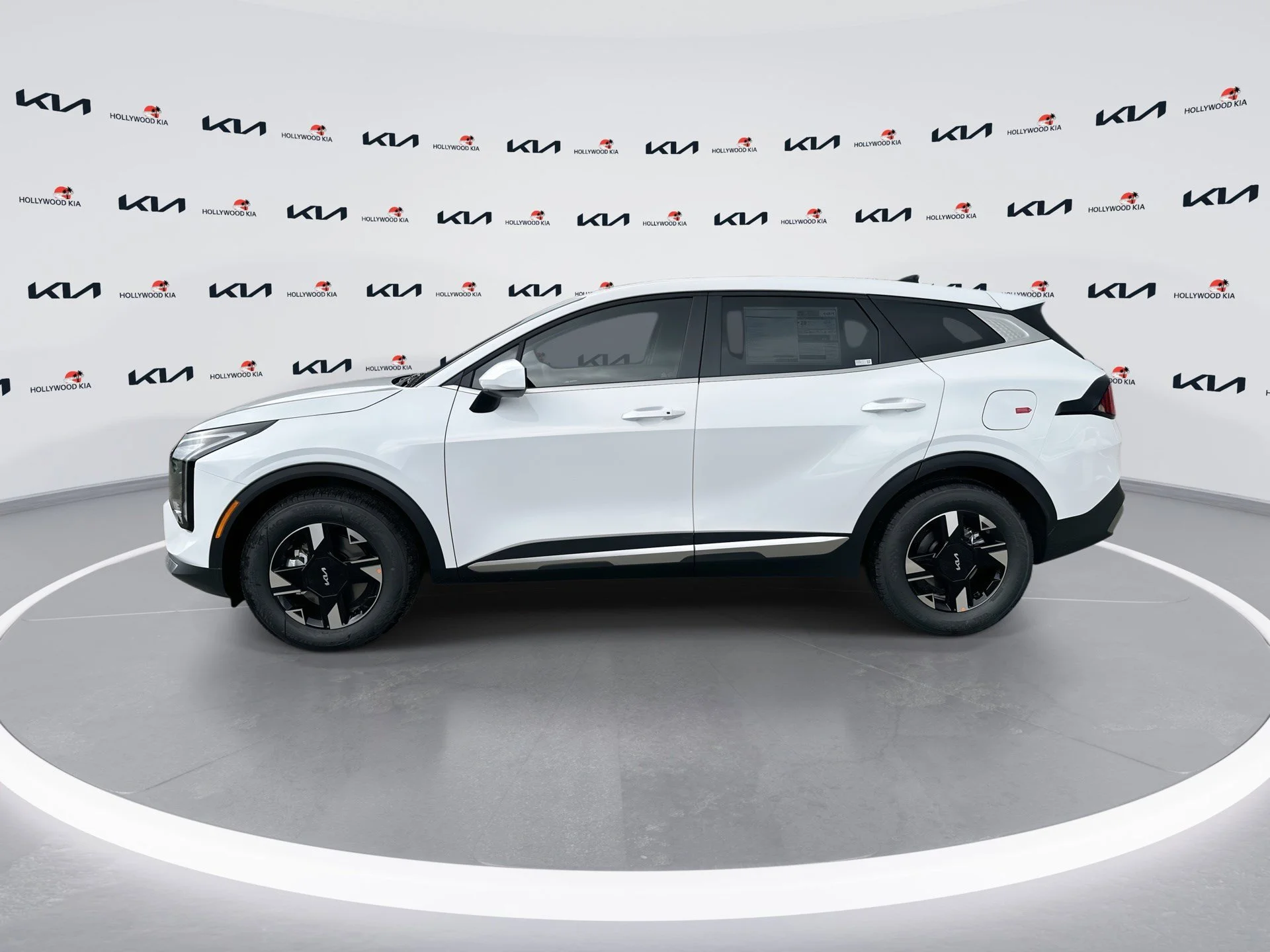 New 2026 Glacial White Pearl Kia LX image 5