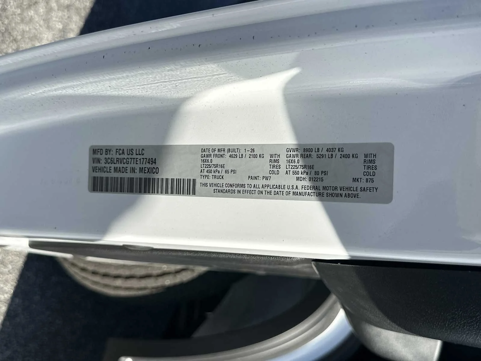 New 2026 Bright White Clear-Coat Exterior Paint RAM Tradesman image 27