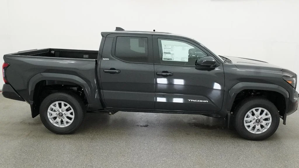 New 2026 Underground Toyota SR5 image 14