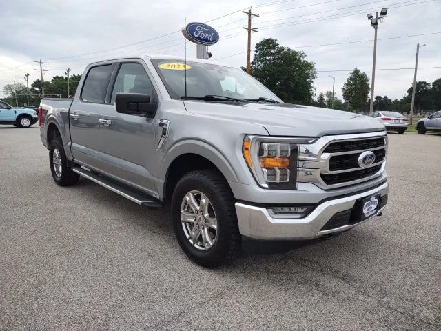 Certified Used 2023 Silver Metallic Ford XLT image 9