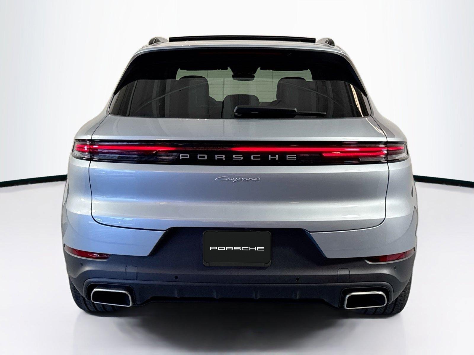 Used 2026 Dolomite Silver Metallic Porsche  image 10