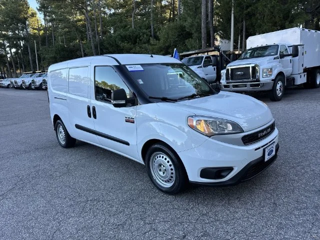 Used 2022 White Ram Base image 2
