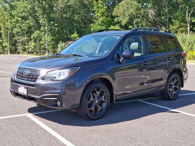 Used 2018 Gray Subaru 2.5i Premium image 4