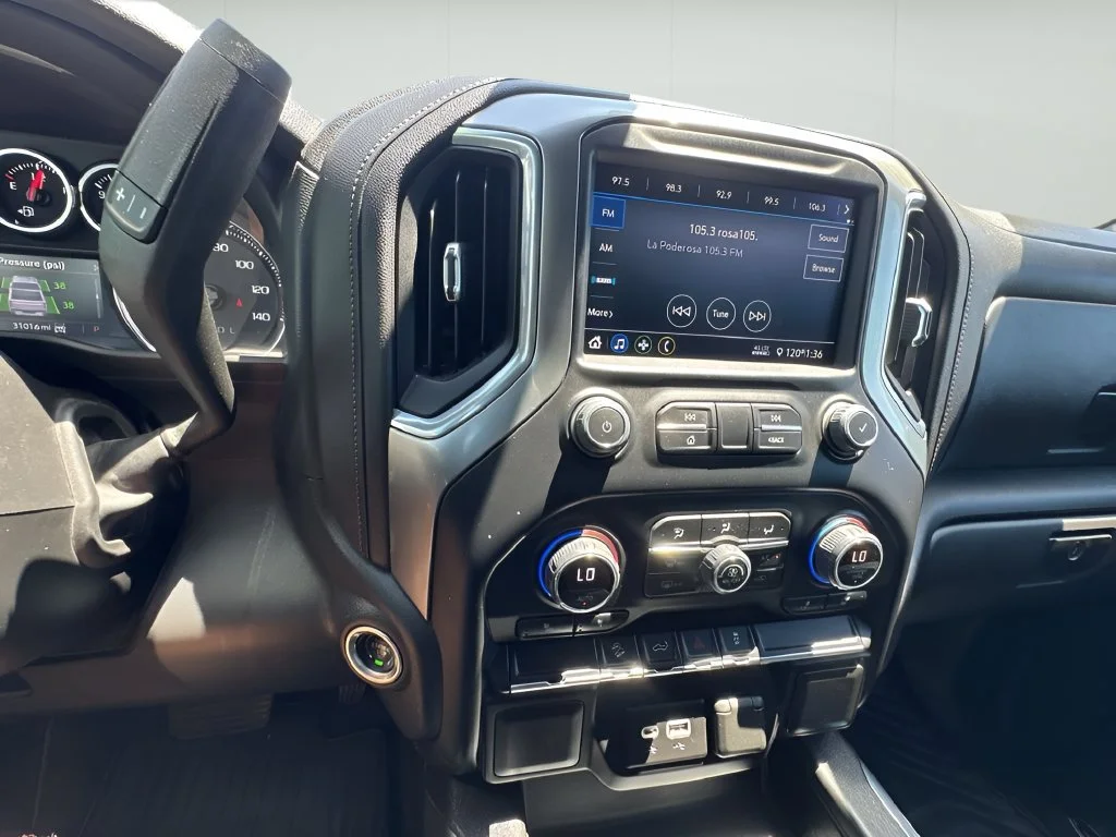 Used 2021 BLACK Chevrolet LT Trail Boss image 14