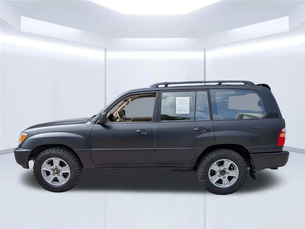 Used 2002 Green Toyota Base image 2