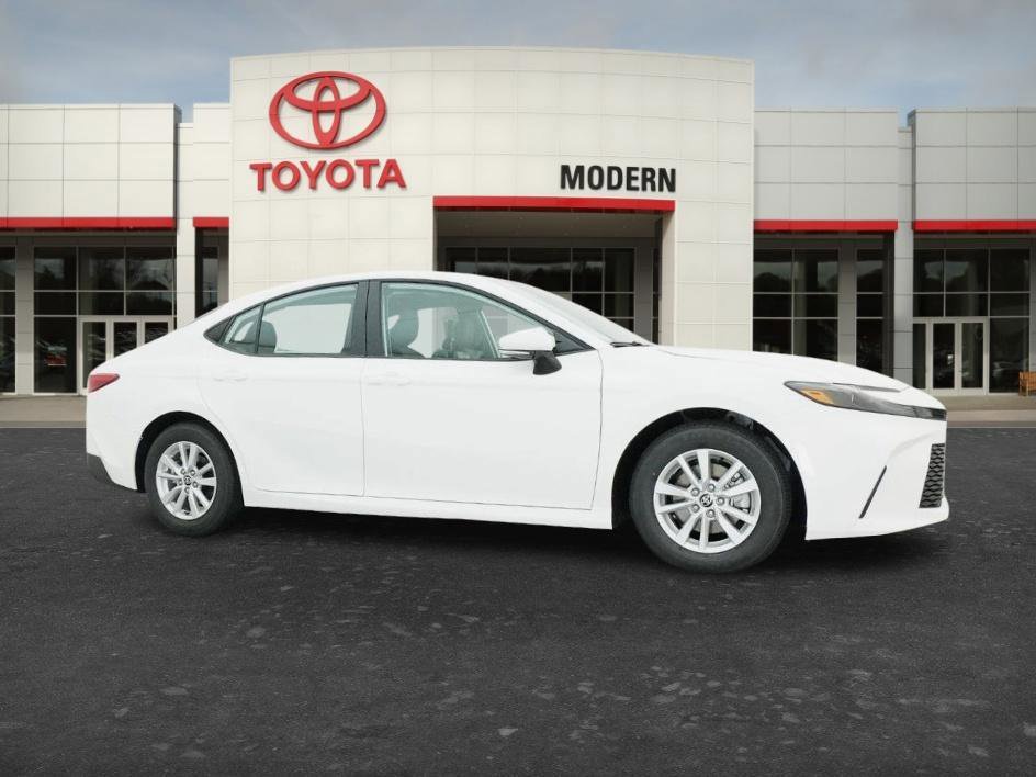 New 2026 Ice Cap Toyota LE image 4