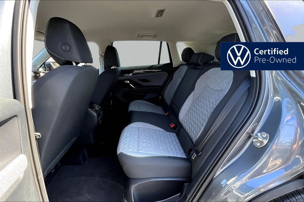 Certified Used 2025 Gray Volkswagen 2.0T S image 23