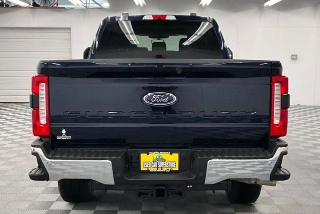 Used 2025 Antimatter Blue Metallic Ford Lariat image 5