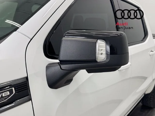 Used 2021 White GMC AT4 image 7