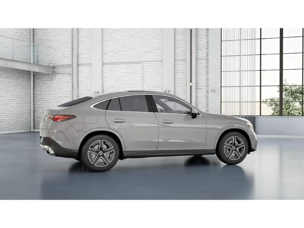 New 2027 White Mercedes-Benz GLC 300 Coupe image 18