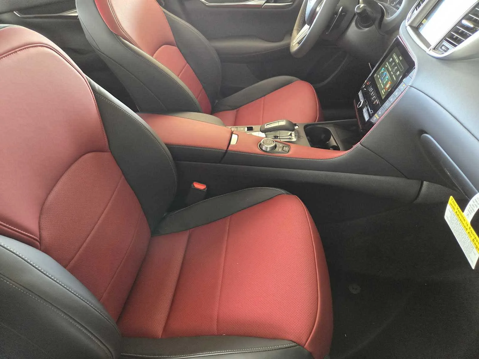 Certified Used 2025 Radiant White INFINITI SPORT image 11