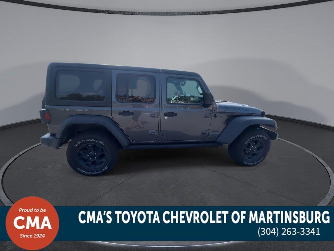 Used 2023 Granite Crystal Metallic Clearcoat Jeep Willys image 9