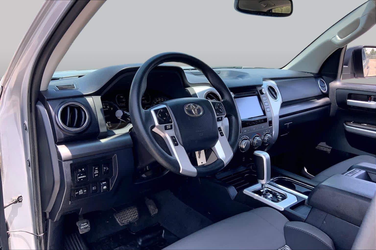 Used 2019 Silver Sky Metallic Toyota SR5 image 17