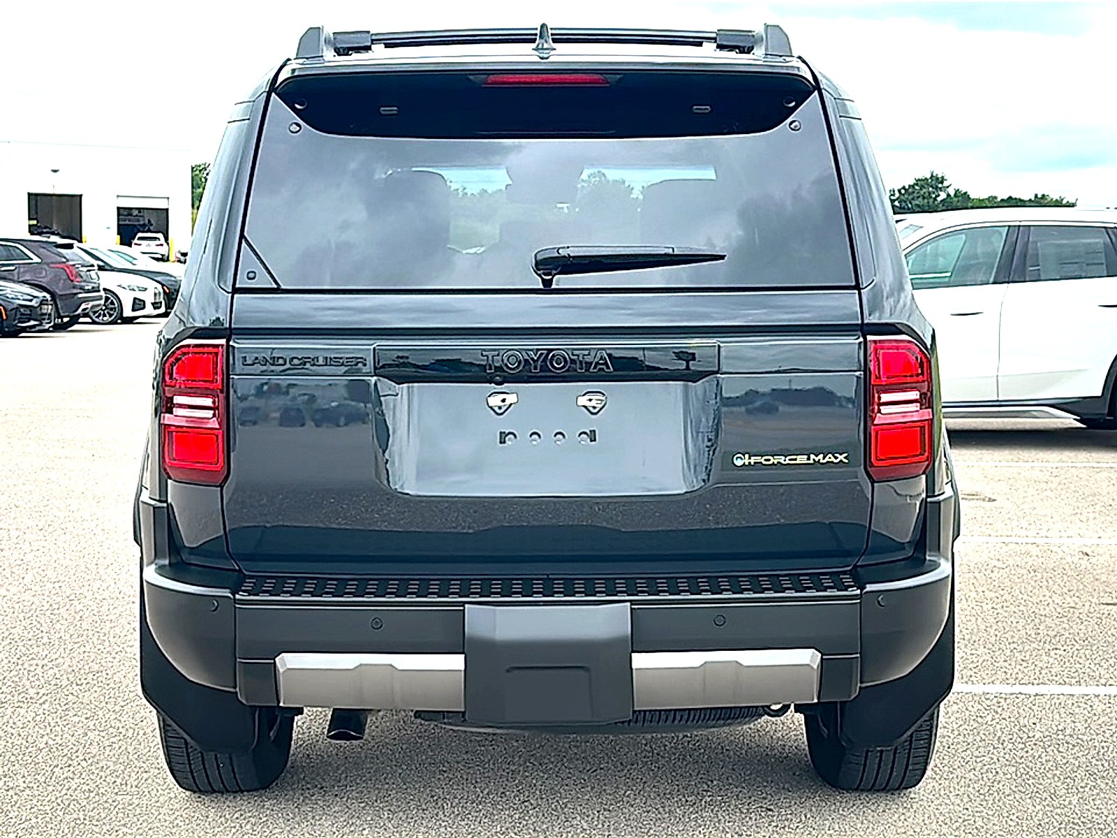 Used 2024 Underground Toyota  image 7