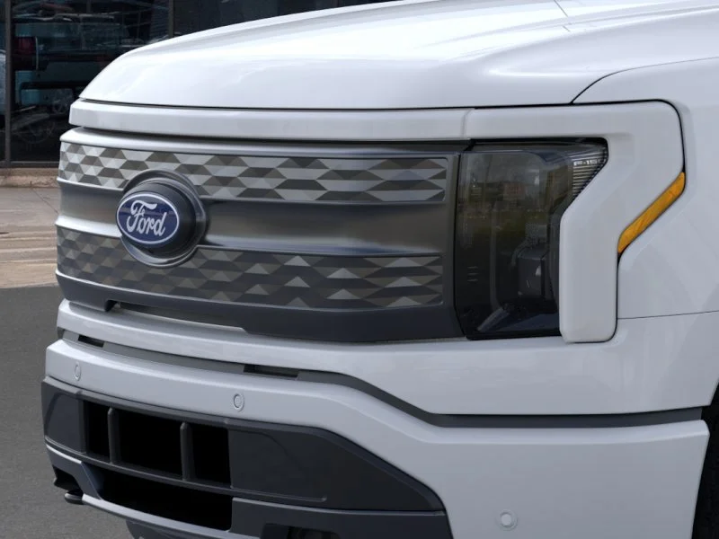 2025 Ford F-150 Lightning Lariat - Photo 17