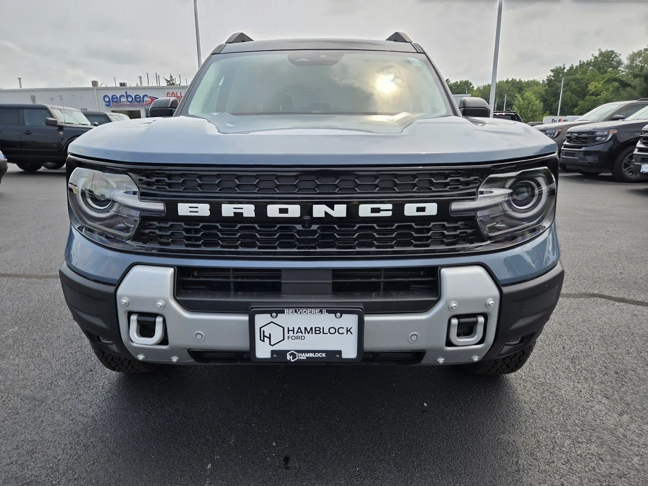 New 2026 Azure Gray Metallic Tri-C Ford Badlands image 29