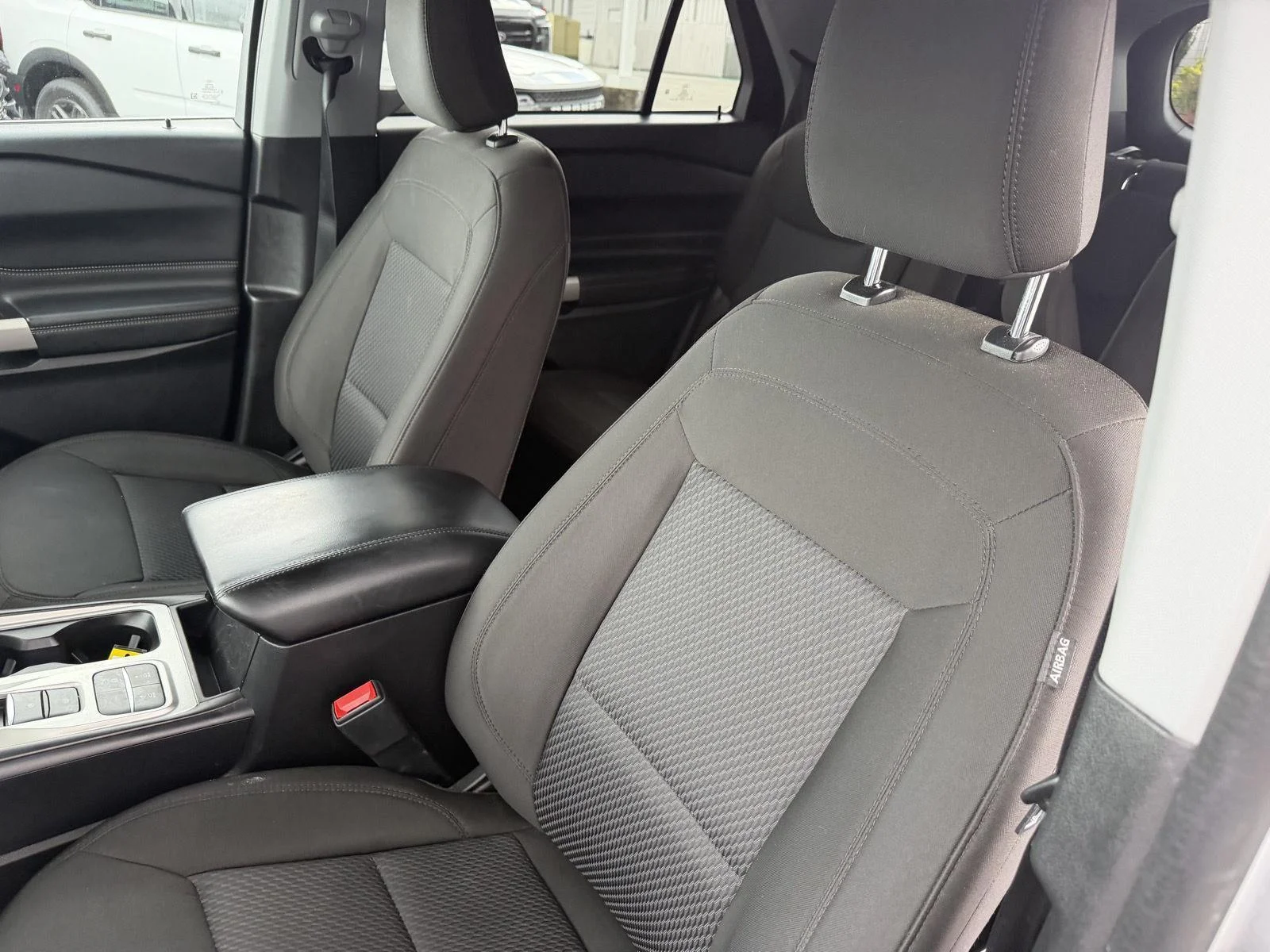 Certified Used 2023 Iconic Silver Ford XLT image 31