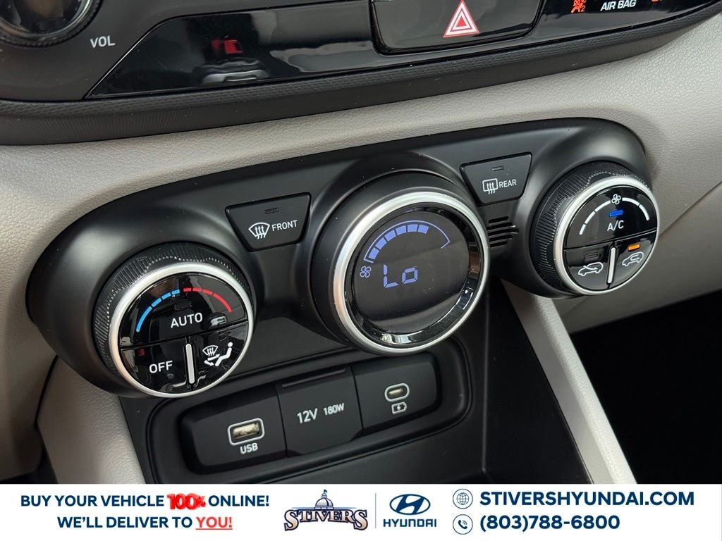 2024 Hyundai Venue SEL - Photo 32