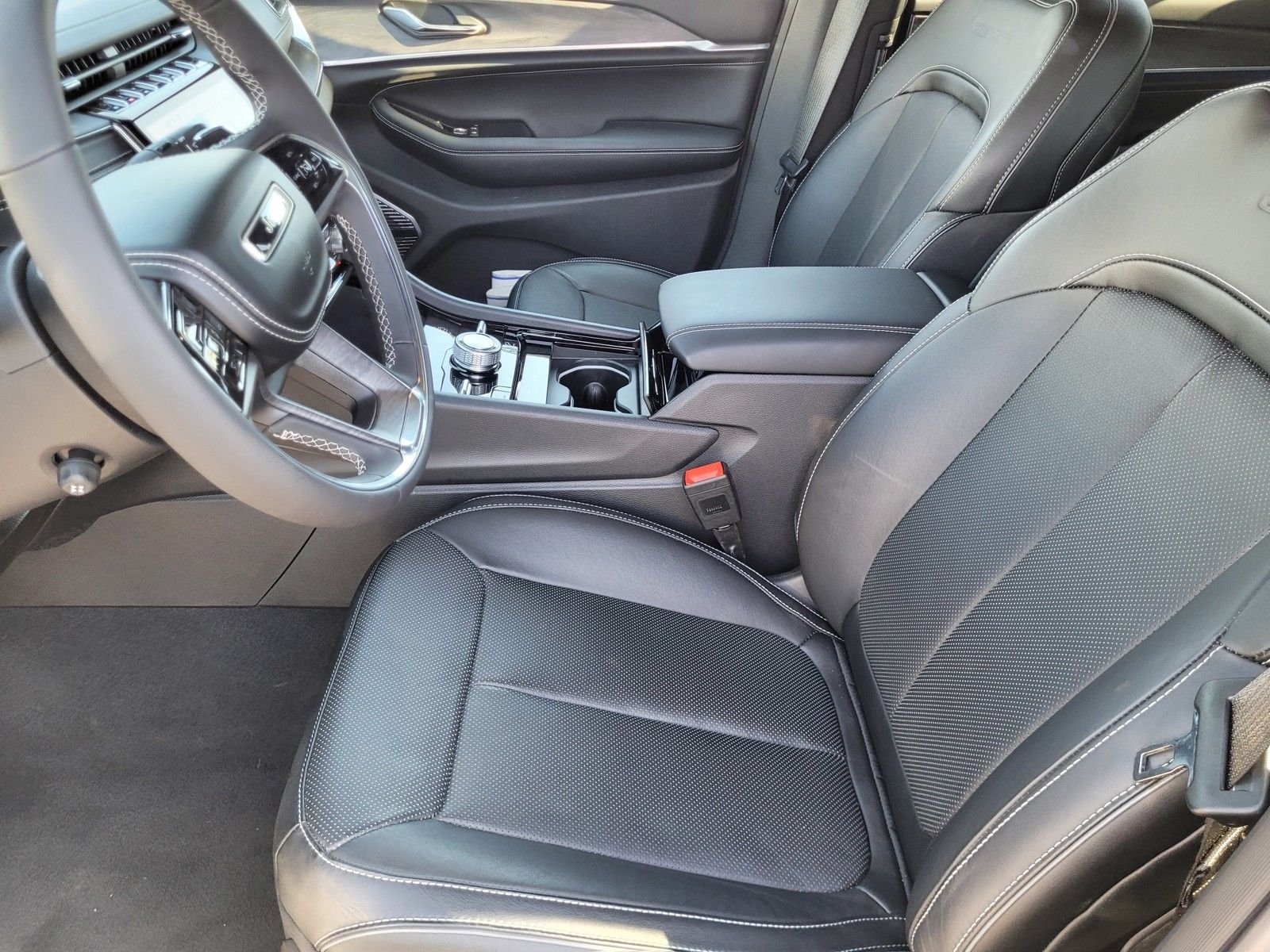 2024 Jeep Grand Cherokee L Overland - Photo 12