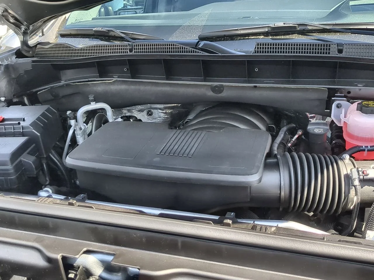 New 2026 Sterling Metallic GMC Denali image 31