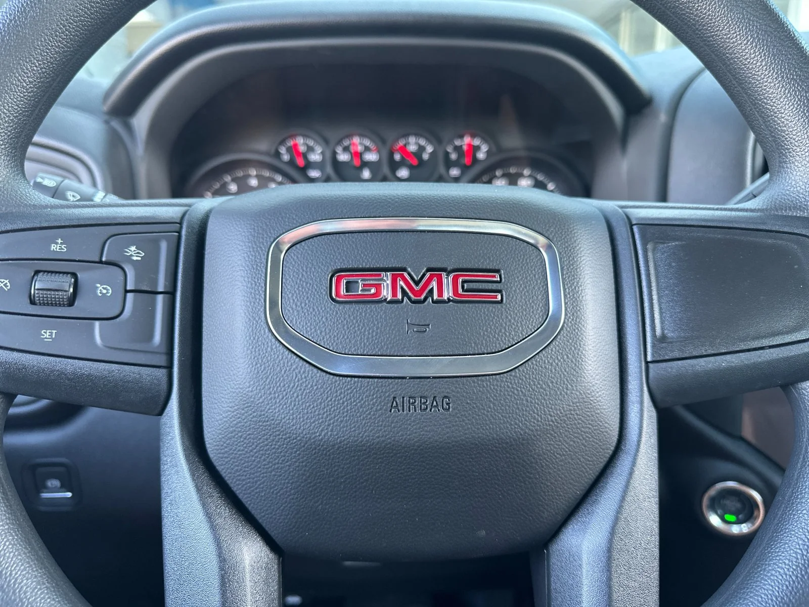 New 2026 Summit White GMC Pro image 21