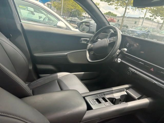 Used 2023 Transmission Blue Hyundai SEL image 12