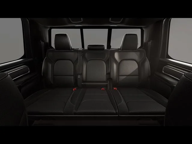 New 2026 Molten Red Pearl-Coat Exterior Paint RAM Laramie image 3