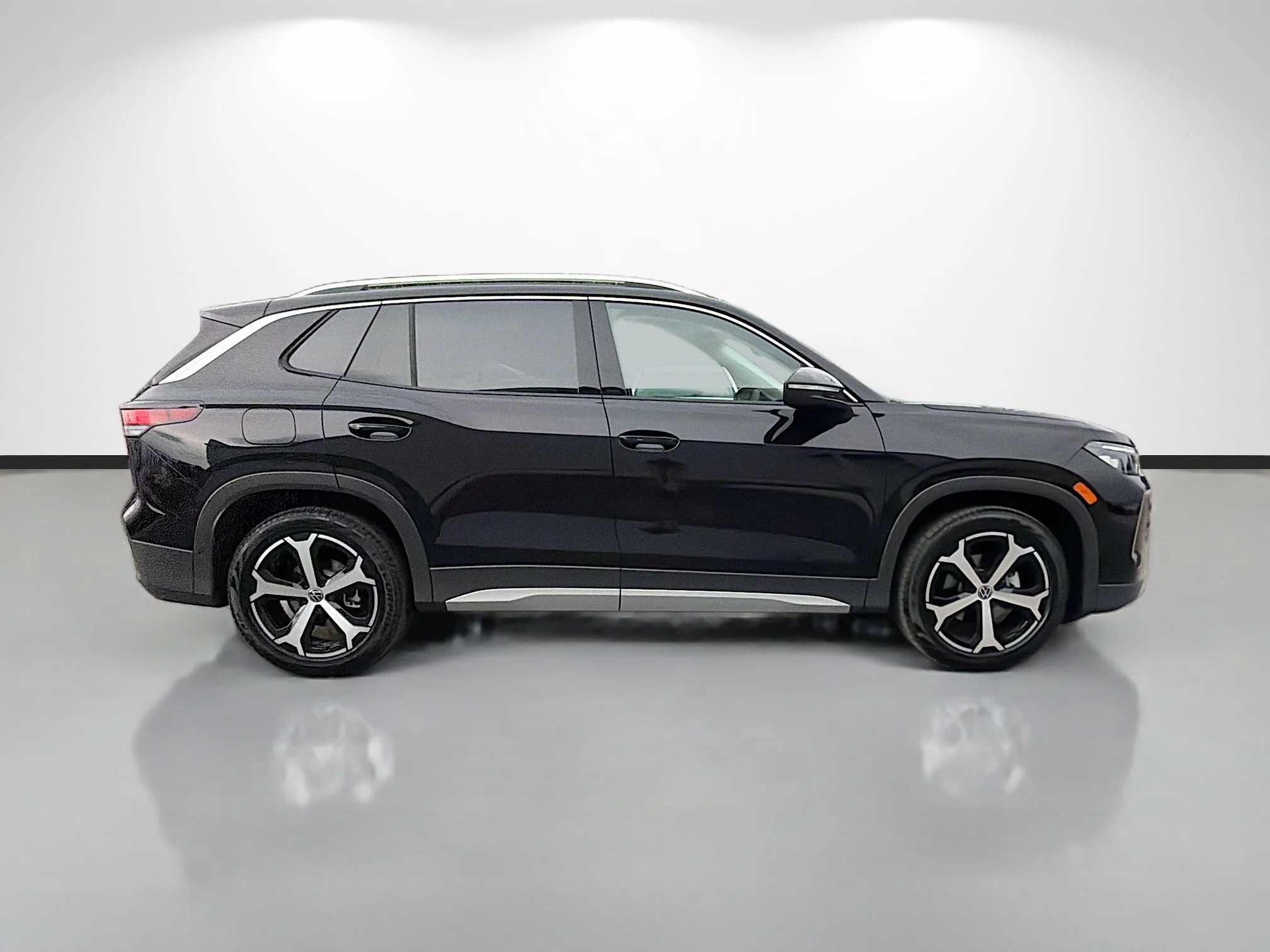 New 2026 Black Volkswagen SE image 2