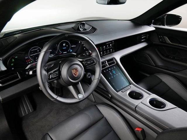 Used 2025 Volcano Grey Metallic Porsche  image 18
