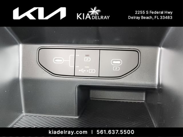 New 2026 Ivory Silver Kia LX image 21