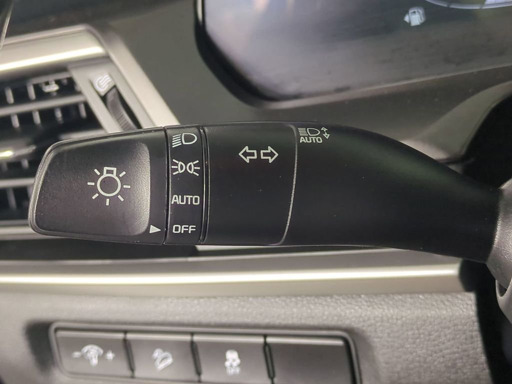 2023 Kia Telluride S - Photo 32