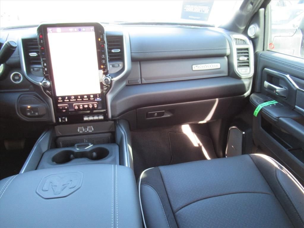 2026 RAM 2500 Laramie - Photo 15