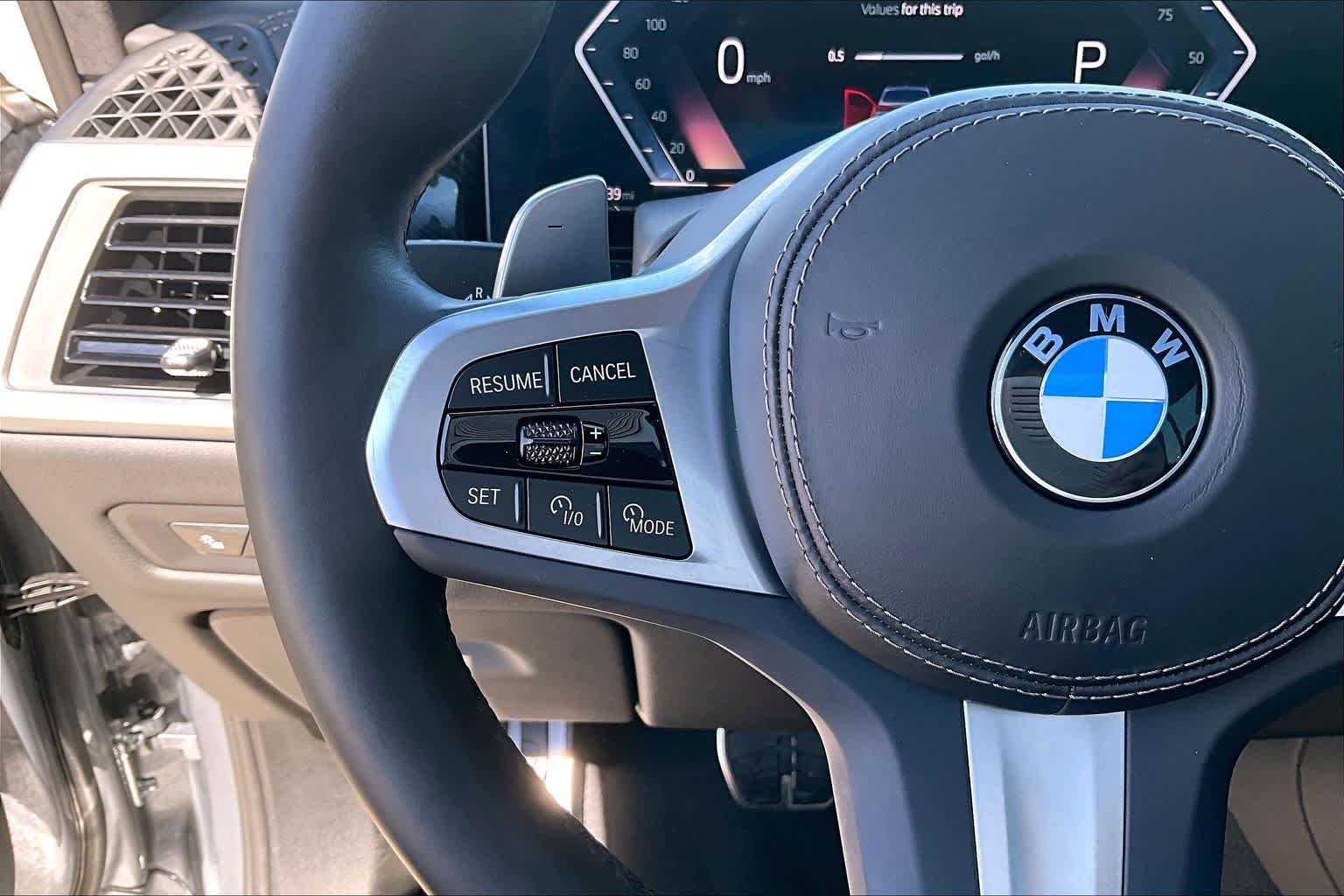 Used 2024 Skyscraper Grey Metallic BMW xDrive40i image 20
