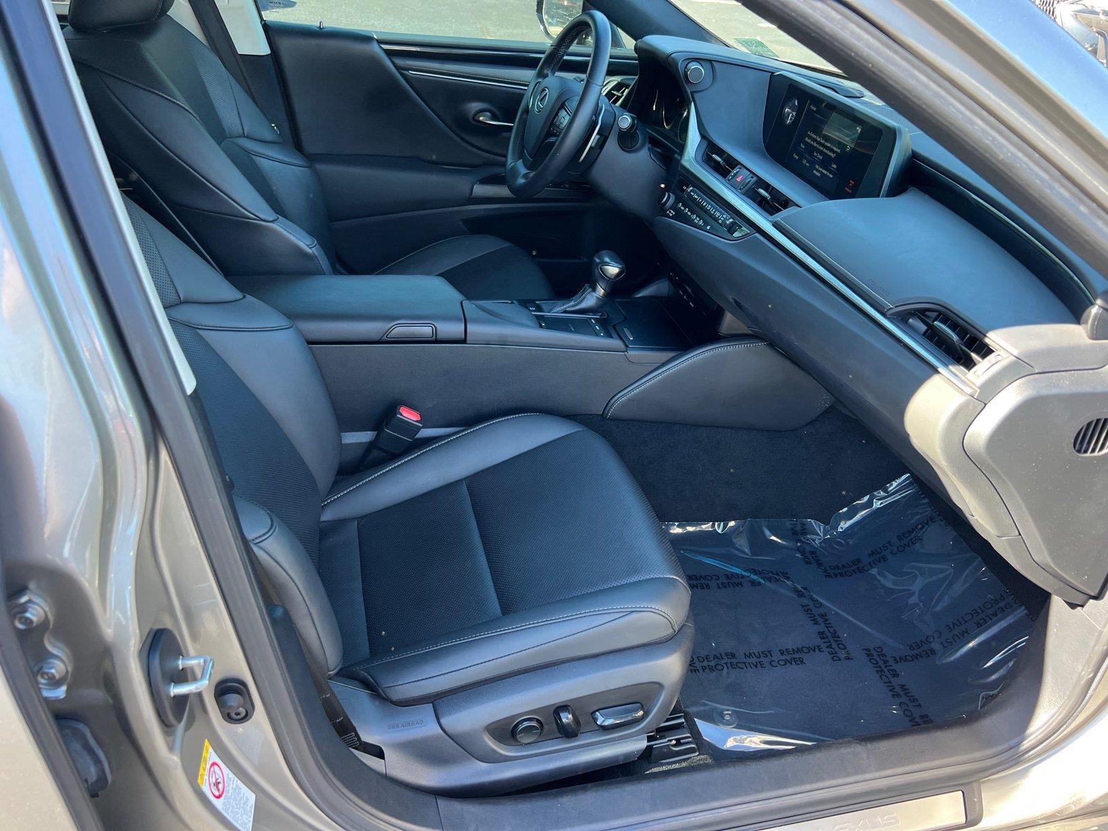 Used 2019 Atomic Silver Lexus ES 350 image 13