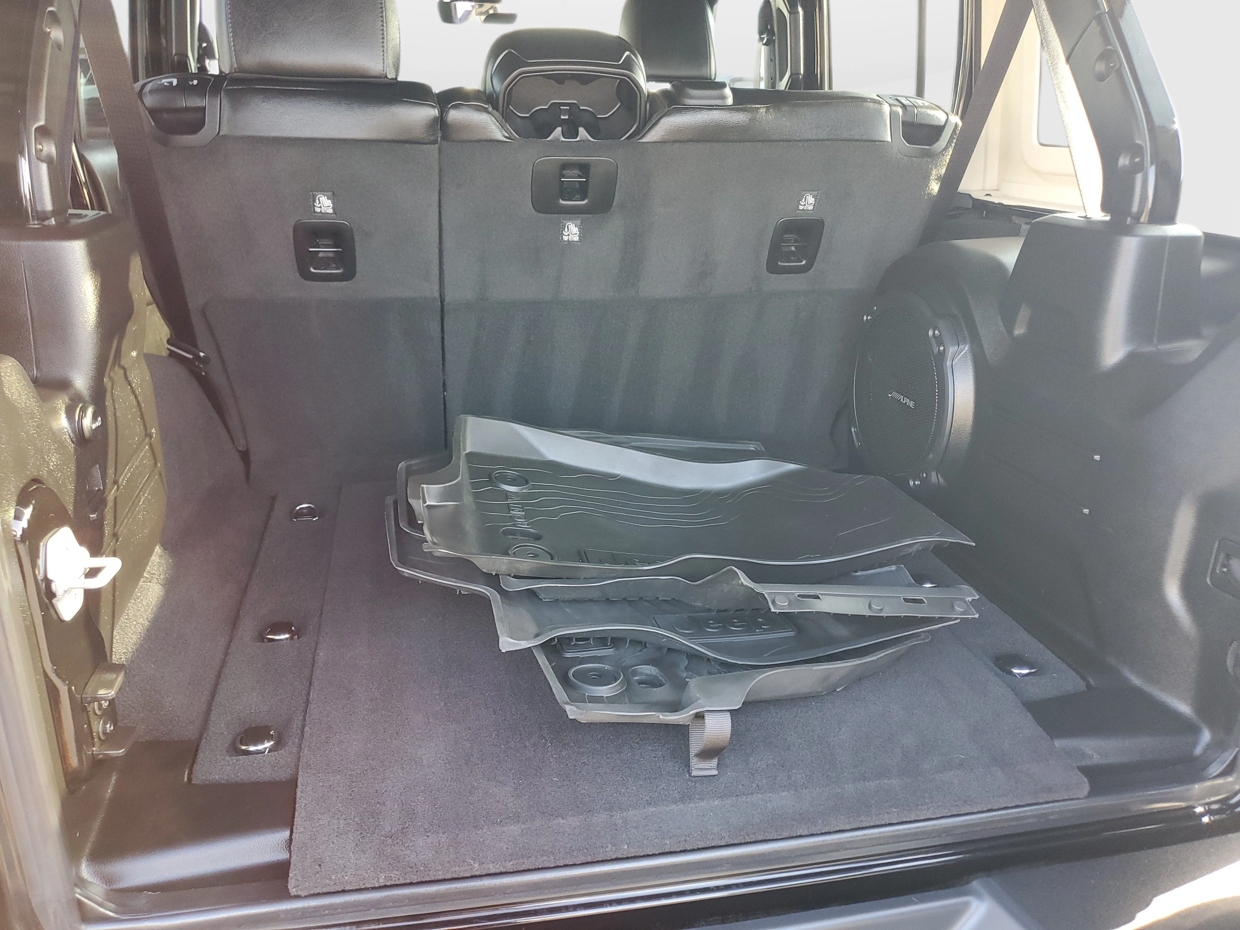 Used 2023 Black Jeep Rubicon 392 image 28