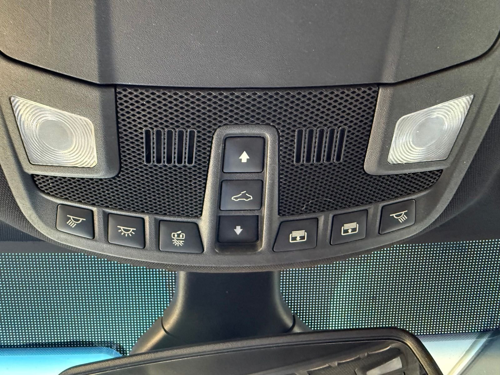 Used 2019  Ford ST image 23