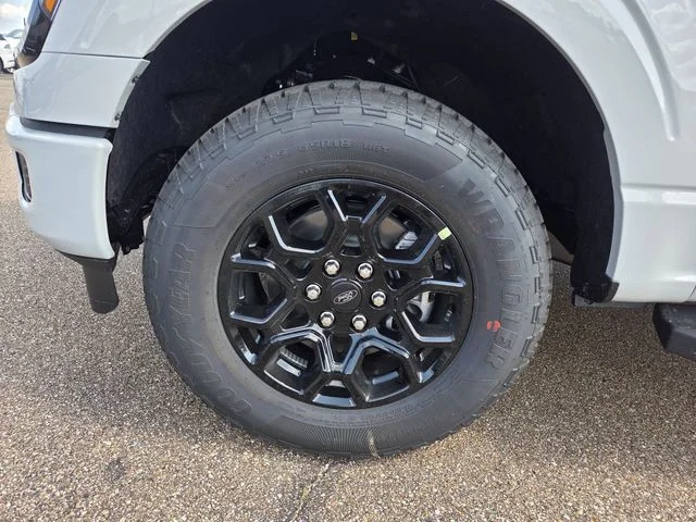 New 2026 White Ford XLT image 21